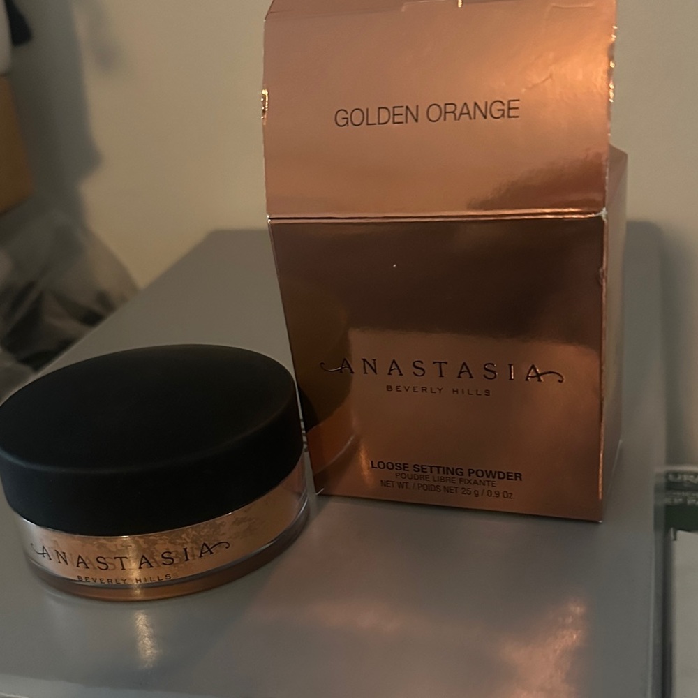 Anastasia Beverly Hills Loose Setting Powder - Rose Gold Compact
